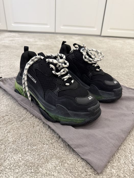 Balenciaga triple s