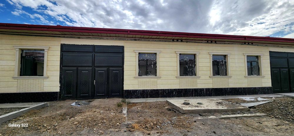 4 sotx 4 xona bez remont yangi qurilgan