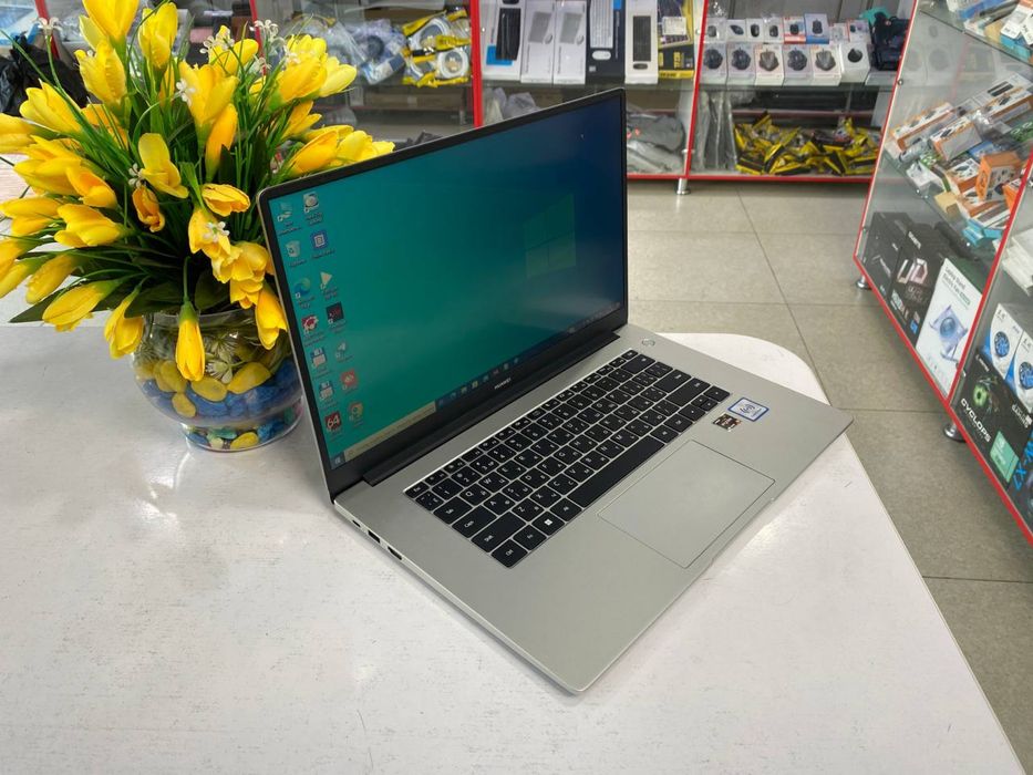 Huawei  ryzen 5 eng soʻnglaridan
