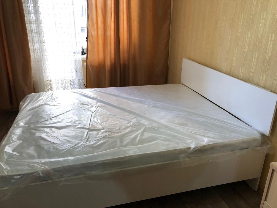 Продам 2-х спальни кровать