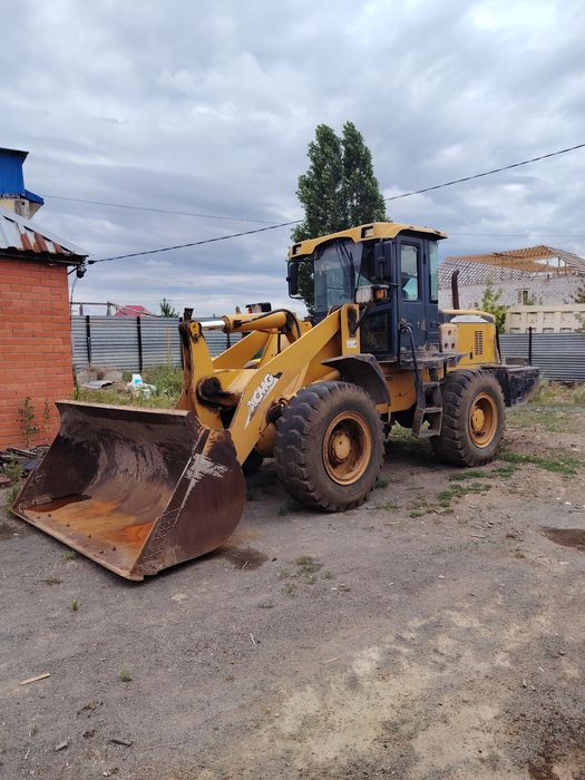 Погрузчик продам