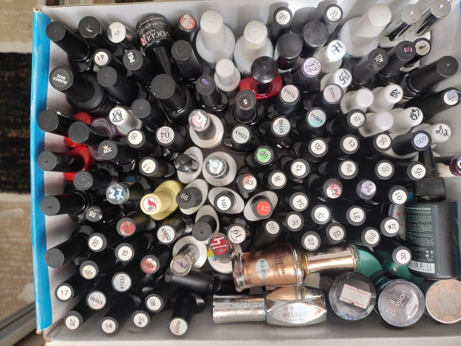 Маникюрные пренадлежности