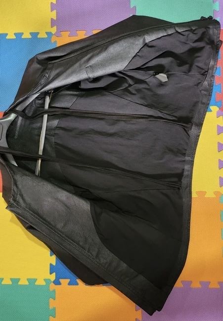 Vand geaca de piele naturala originala Vagabond