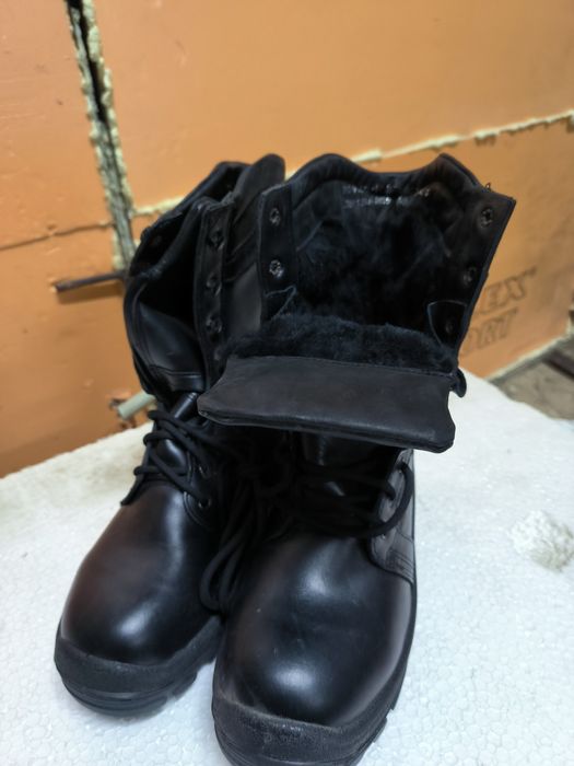 Обувь военная (берцы)