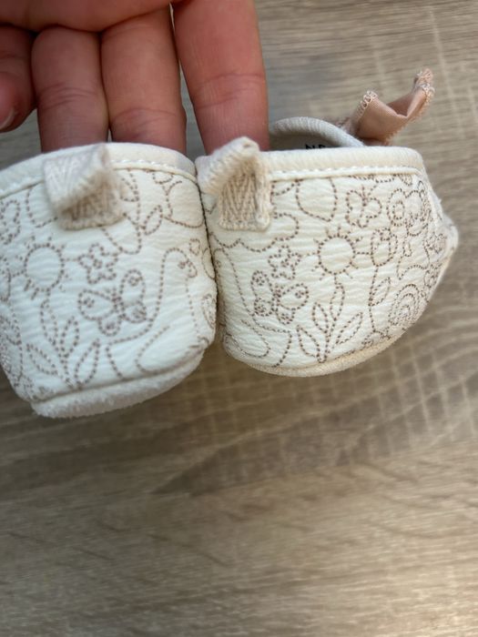 Botosei papucei bebe 6-12 luni Next