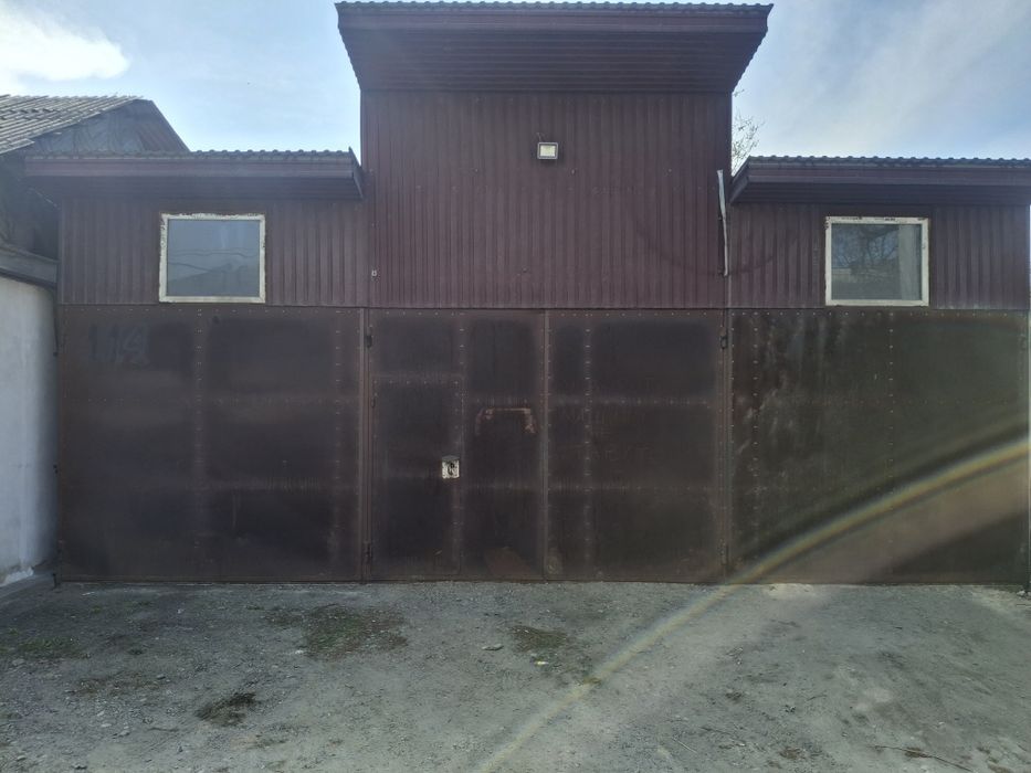 Продам срочно сто бокс