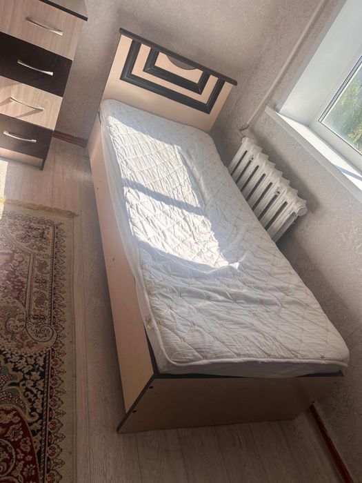 Продаю кровать срочно