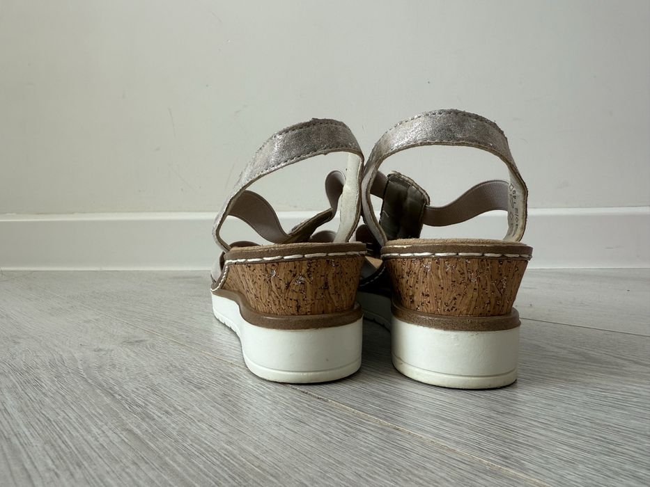 Босоножки Rieker