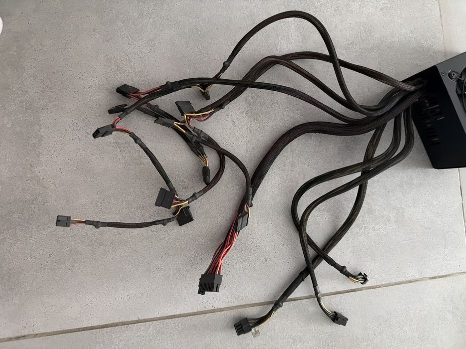 Sursa Spire 650w