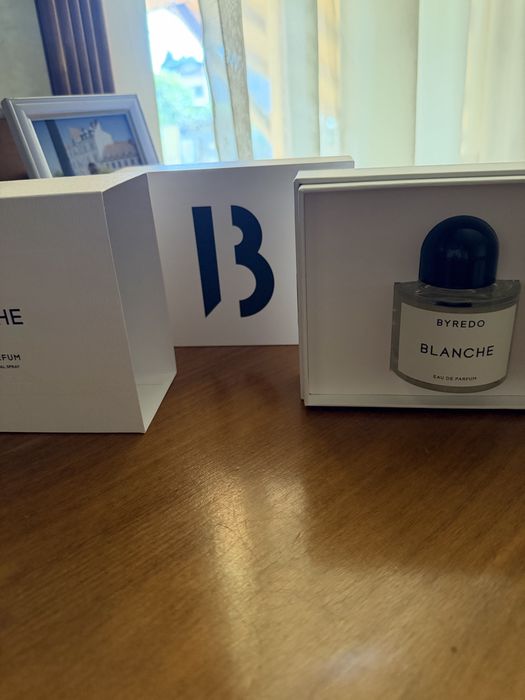Продавам парфюм byredo
