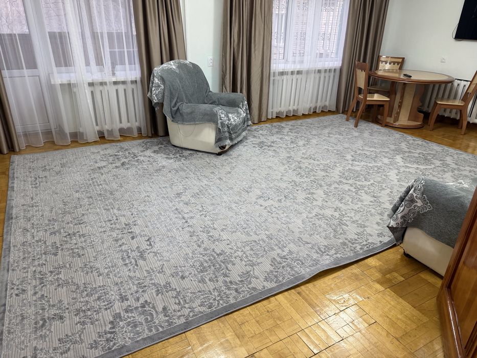 Продаю большой ковер