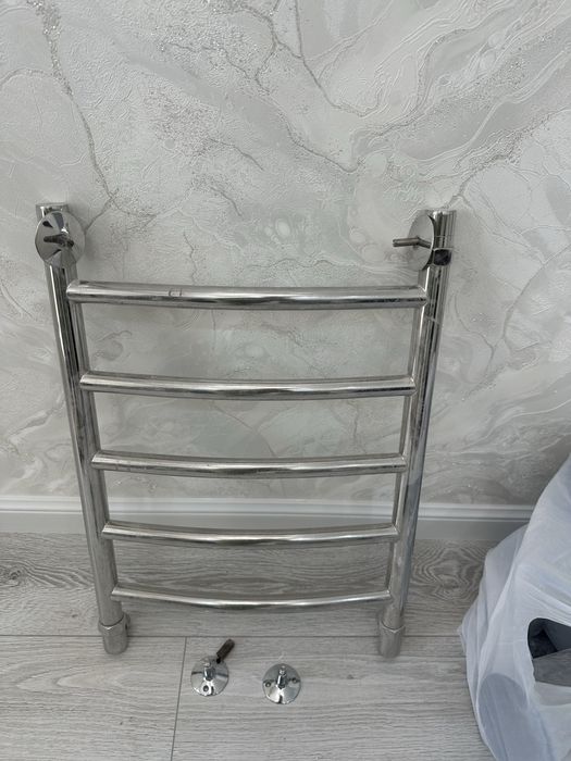 Продам полотенцесушитель 60*80см