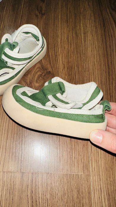 Детская обувь 22-23 размер