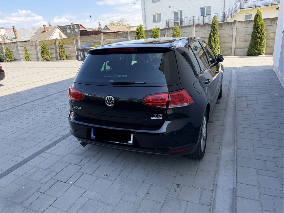Volkswagen Golf VII