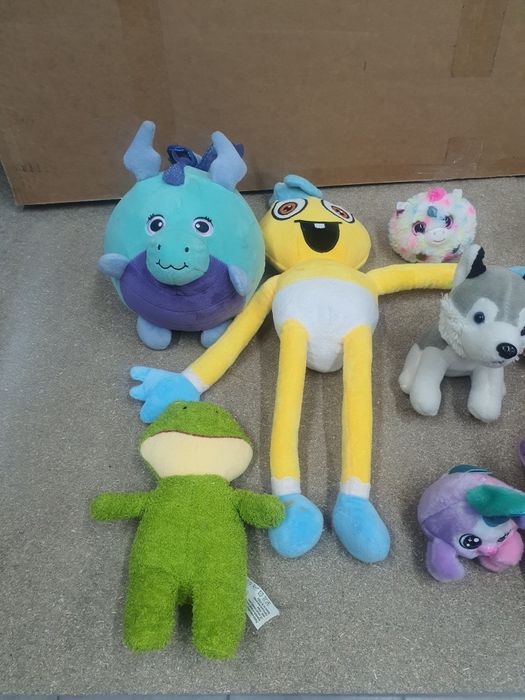 Lot x 10 plusuri pentru copii LOT 2