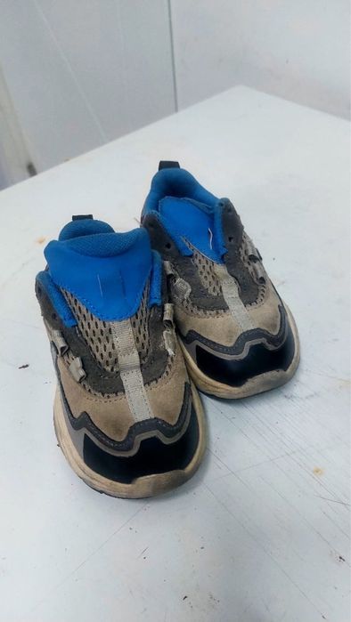 Отдам зима обувь