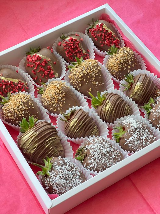 клубника в шоколаде