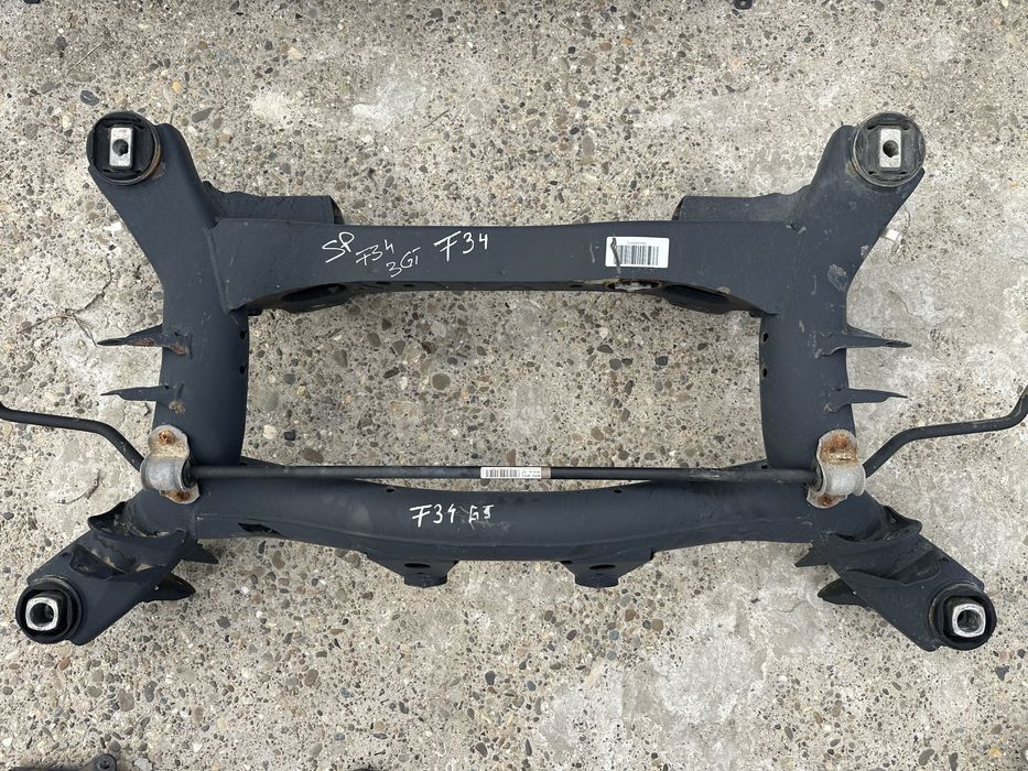 Punte spate / Jug spate BMW Seria 3 GT F34 : 6798968