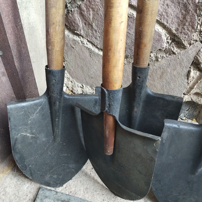 Лопаты , новые СССР.