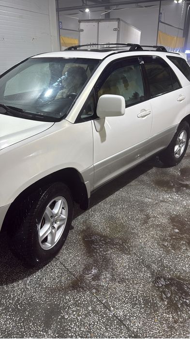 Продам Lexus RX 300