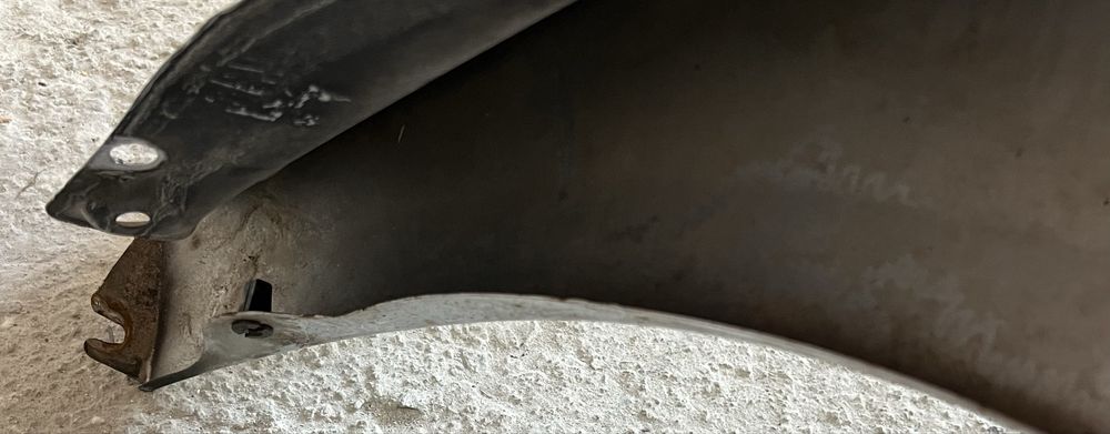 Преден ляв калник за VW TOURAN 2001/2005 сив LA7W