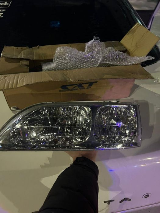 Фары передние креста 100