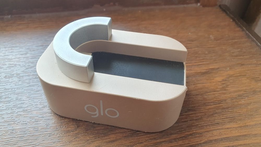 Incarcator dock Glo LA11003 impecabil