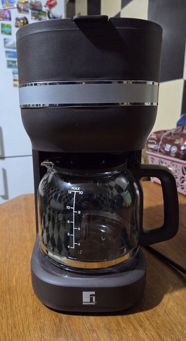 Cafetiera Bergner, 1.6 litri 900 W