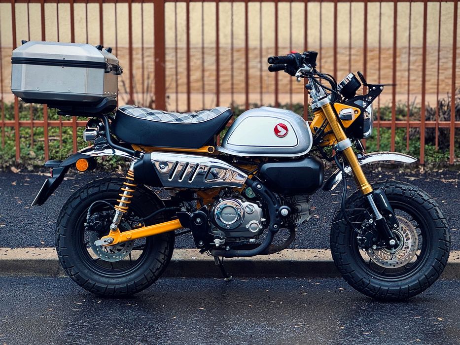 Honda Monkey 125 2025 (model JB03, 5speed) - 1300km, ca noua, garantie