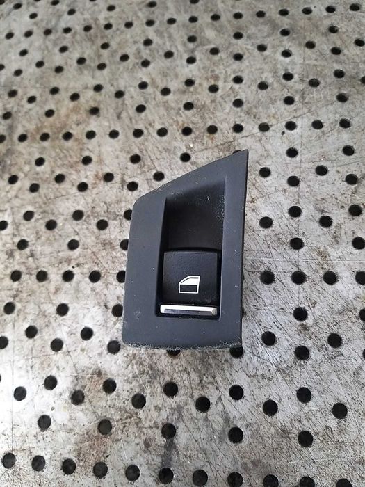 Buton geam electric stanga spate bmw seria 5 f11 924194901