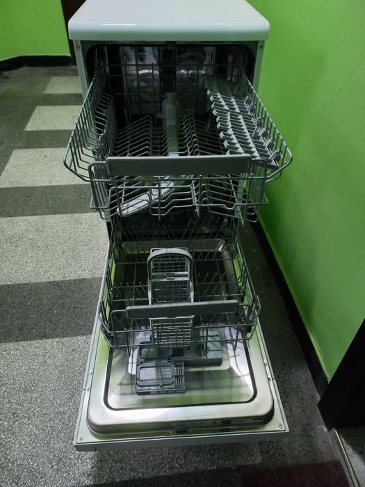 Съдомиялна машина Whirlpool