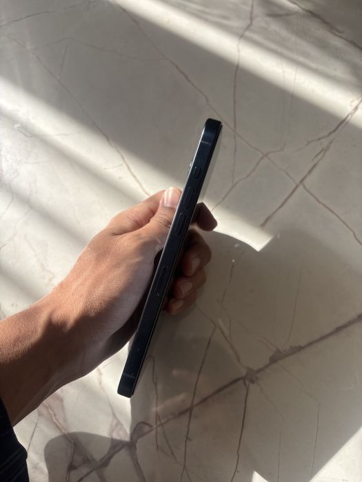 Iphone 15 pro max срочная продажа без царапин