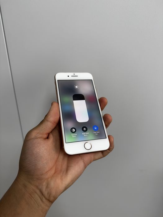 iPhone 8 64GB Rose Gold