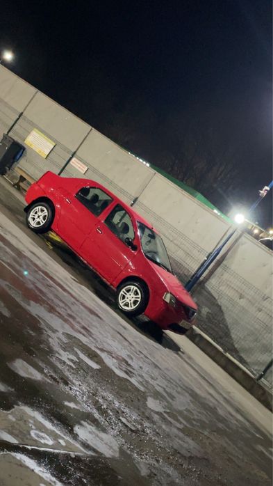 Dacia . Logan .1.5