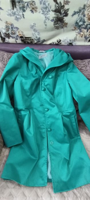 Плащ осенне-весенний