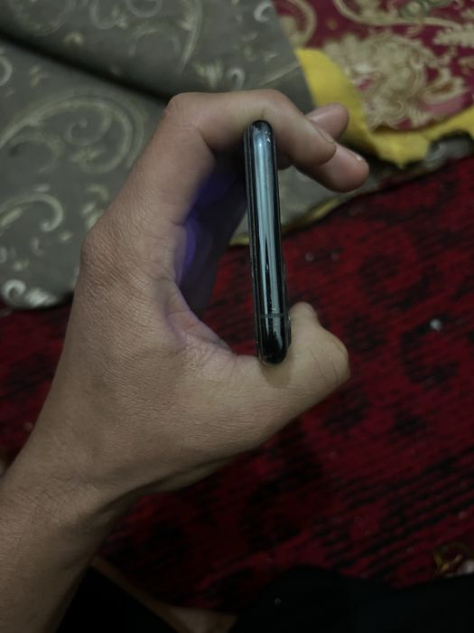 Iphone 11 pro Radnoy xolati zur