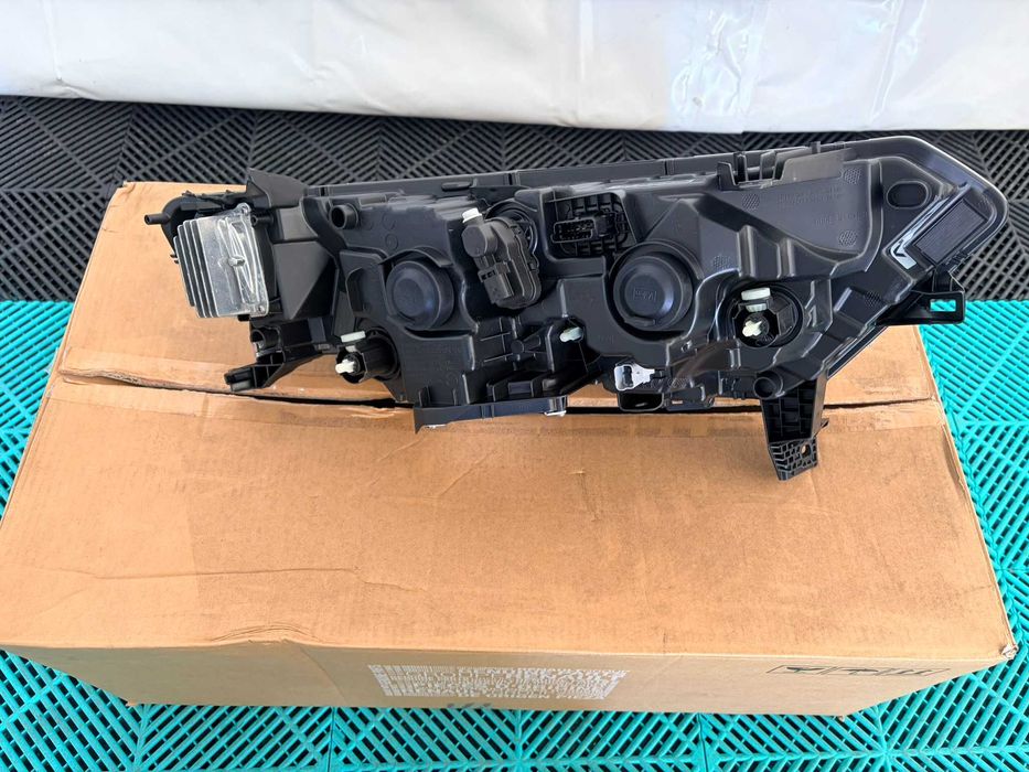 Far stanga Led Pure Vision nou original Renault Koleos 2 2016-2020