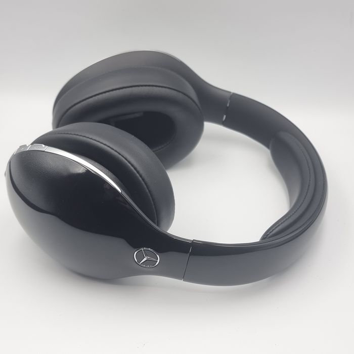 Amanet F28: Casti Bluetooth Mercedes Benz noise canceling WHP 1