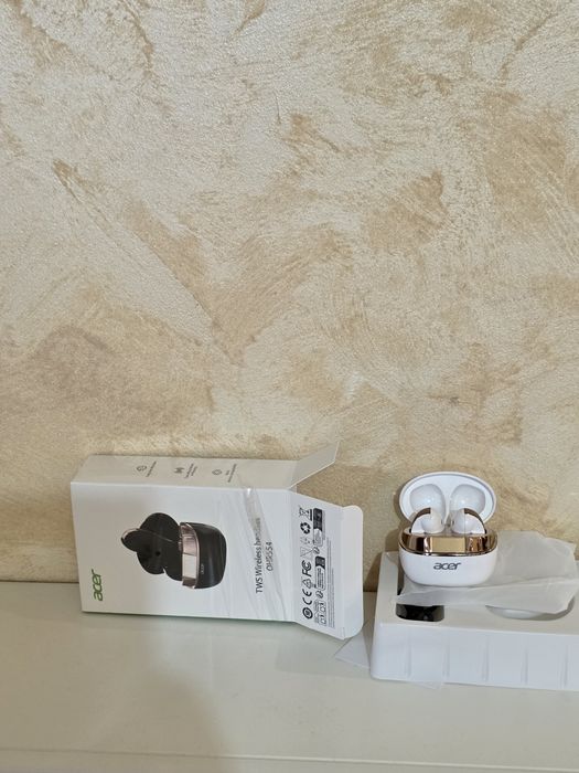 Vand casti wireless Acer