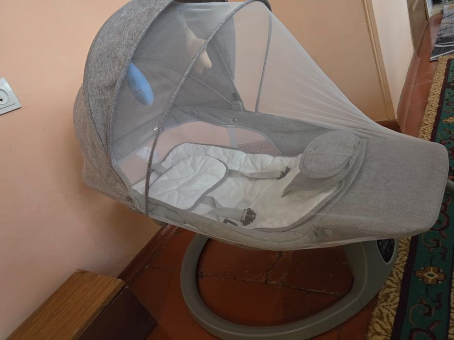 Продам детский электрический шезлонг