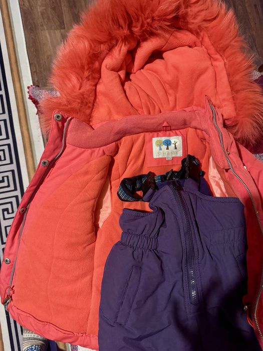 Зимний костюм для девочки