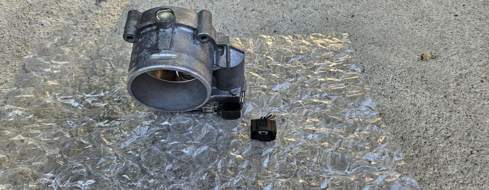 Дросел клапа Cayenne 955/957 4.8 385 ( 4.5 )