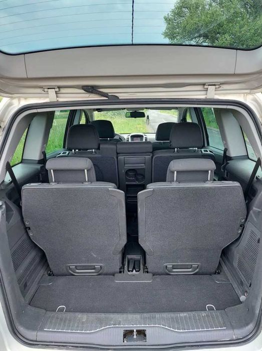Vand Opel Zafira 2009