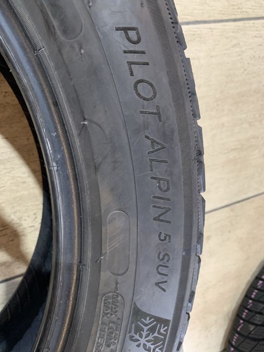 235 50 19 Anvelope de iarna