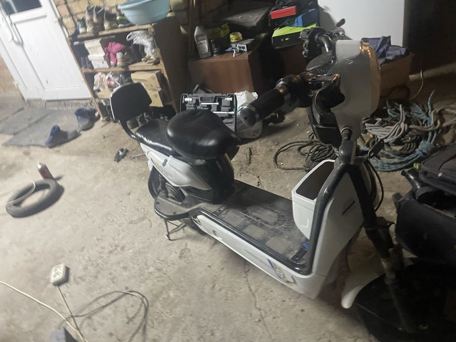 Продам Электроскутер