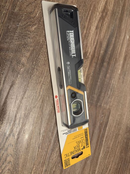 Уровень tough built 9 in magnetic lit box level