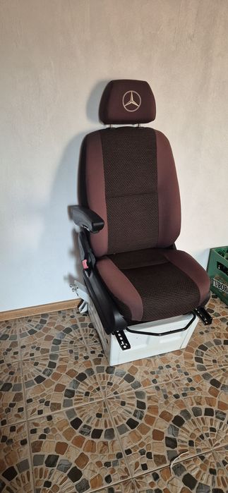 Scaun sofer mercedes sprinter  de vânzare