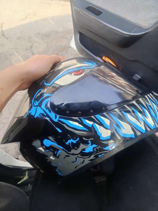 Шлем идеал 15000саудасы бар