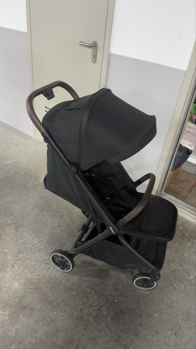 Продам Коляску Pituso.