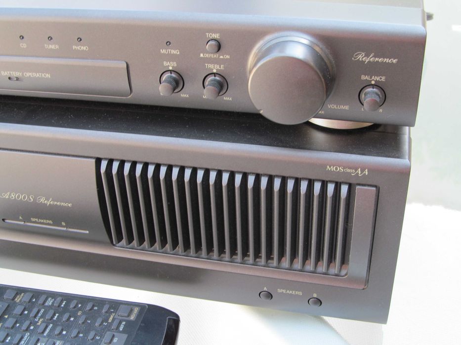 Technics SE-A800S si SU-C800U cu telecomanda